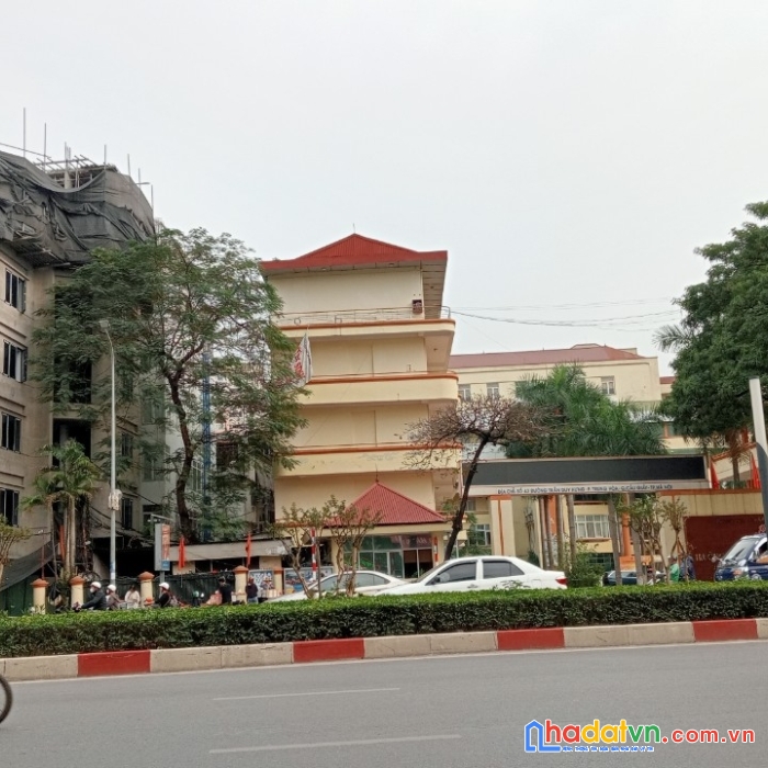 Bán tòa cc mini trần duy hưng, cầu giấy, 86m2, 7t, mt9m, giá 16tỷ.