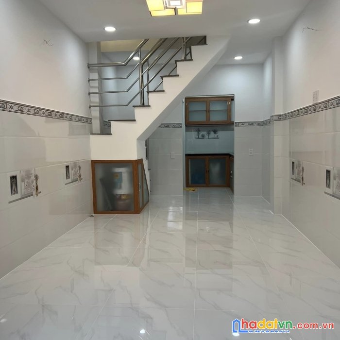 Bán căn nhà khu chợ tân mỹ vừa hiếm vừa rẻ chỉ có 8,9 tỷ