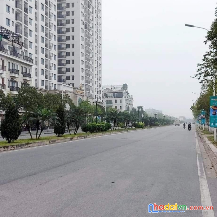 Tuyệt phẩm mặt phố - độc nhất vô nhị - vị trí đắc địa - lô góc - mặt tiền rộng - kinh doanh ổn