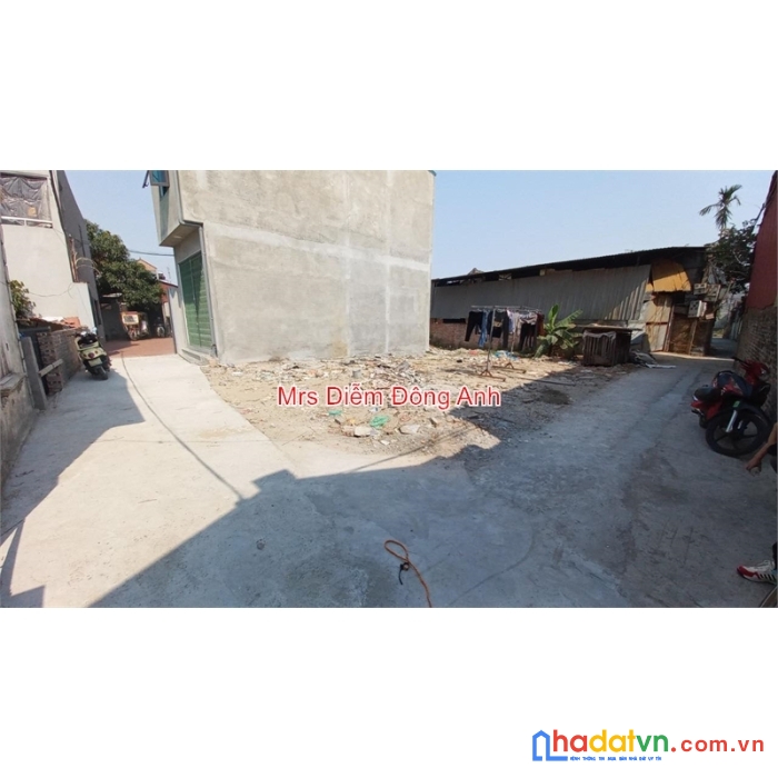 Chỉ 900 triệu, mrs diễm cần bán mảnh đất đẹp ngay trung tâm lỗ giao, việt hùng, đông