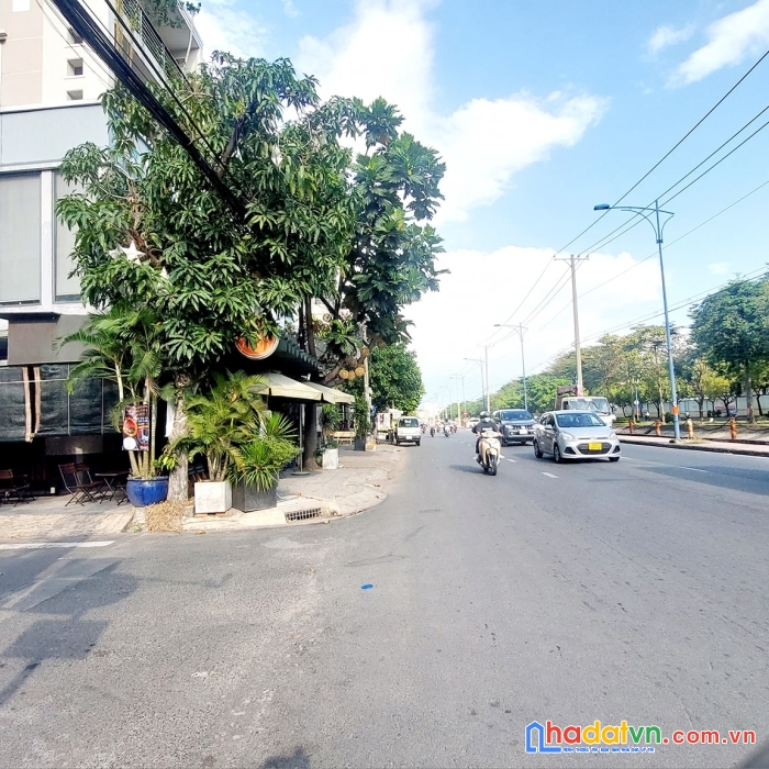 Mặt tiền đường số 44 khu tên lửa - nhựa 12m vỉa hè 5m  - 4 tầng 100m2