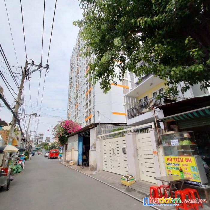 Bán nhà 2 mặt tiền đường lũy bán bích, 5 tầng, hẻm nhựa 10m, 80m2 chỉ 16 tỷ