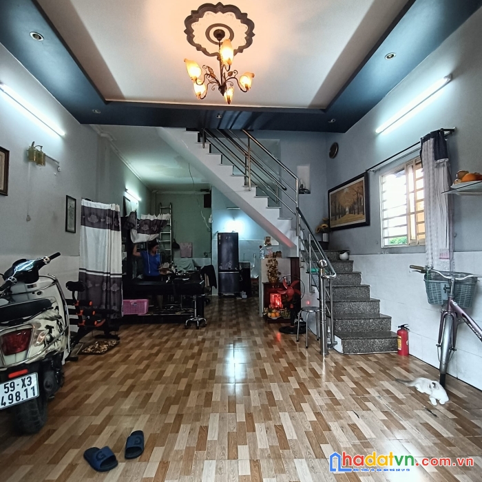 Bán nhà hiệp bình chánh ngang bề thế. hxh 6m giá chỉ 4 tỷ nhỉnh