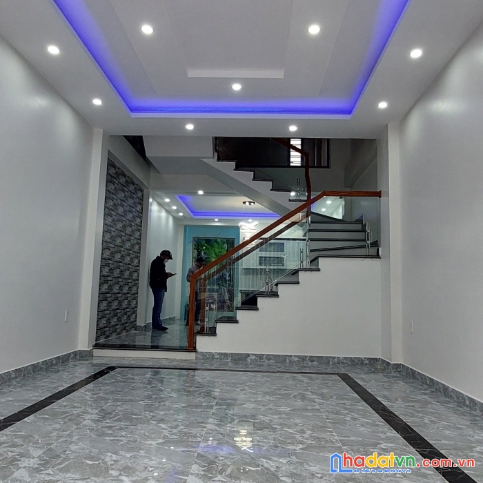 Cần chuyển nhượng nhà 4 tầng cái tắt an đồng, 4pn có gara xe, ô tô để trong nhà giá chỉ 3.99 tỉ
