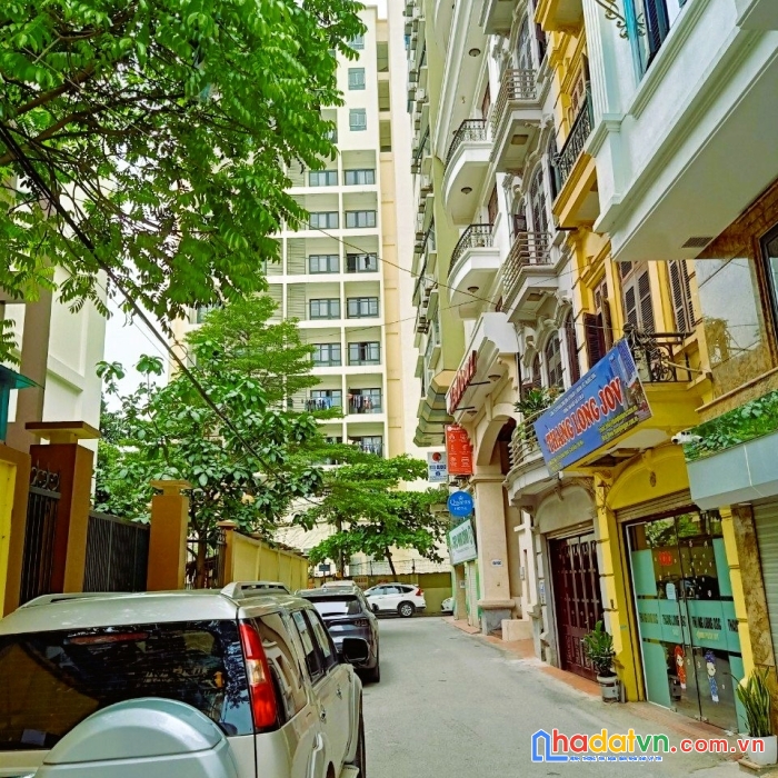 Bán nhà nguyễn phong sắc, cầu giấy 80m, 17 tỷ 7, 5t, kd, view trường học, ở sướng