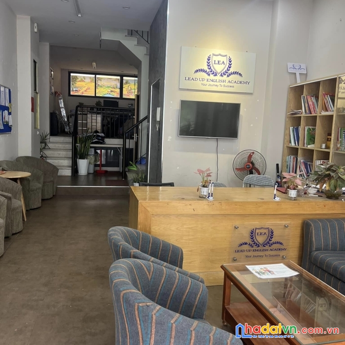Cho thuê nhà gần phố huế hai bà trưng 90m2 x 7 tầng mt 5.3m giá 95 triệu