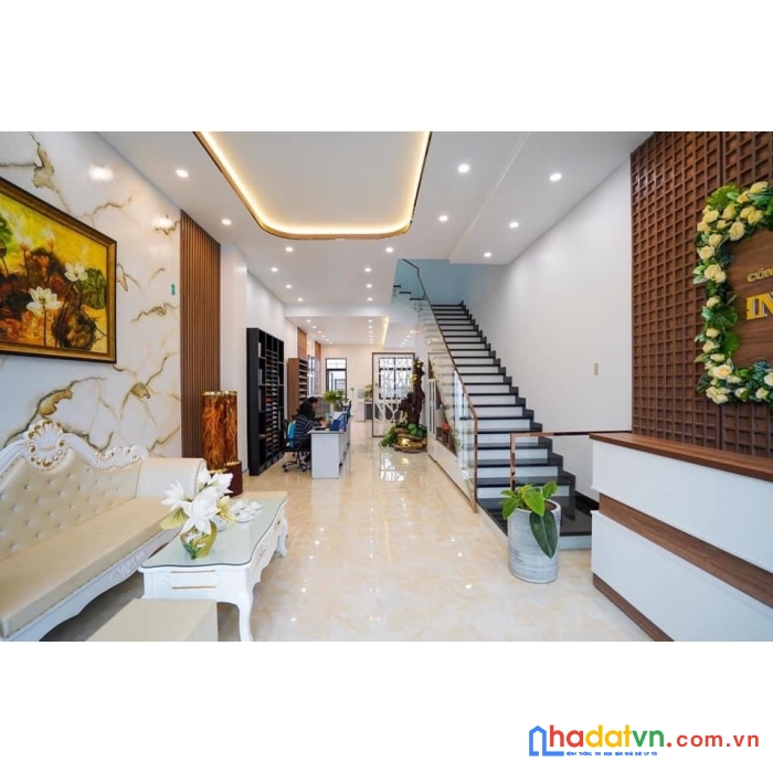 Cho thuê nhà nguyên căn 1 trệt 3 lầu, 4pn đầy đủ nội thất đường mê linh 34m
