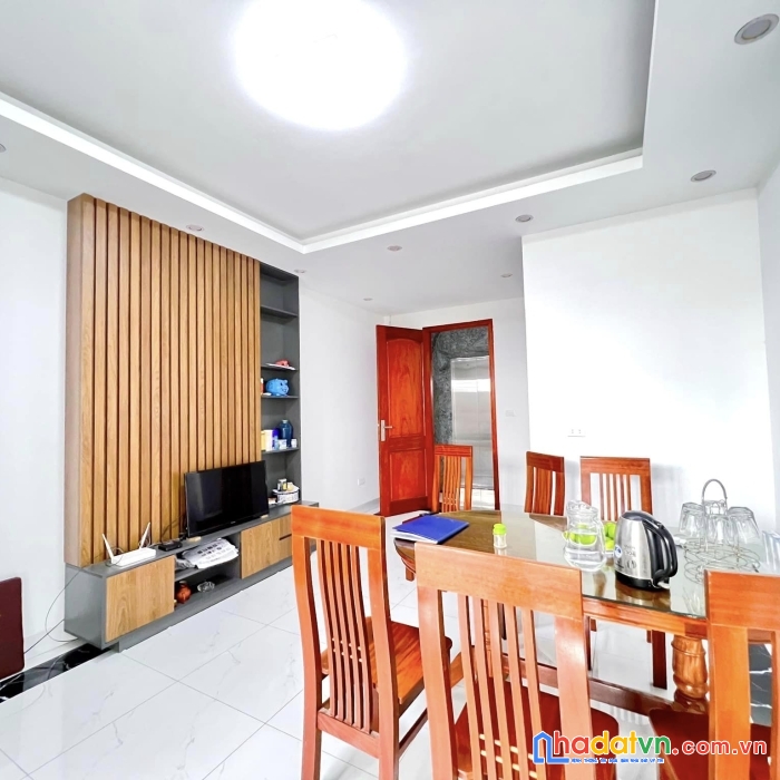 Bán nhà sài đồng, kinh doanh, ô tô, 70m, thang máy, giá nhỉnh 11 tỷ