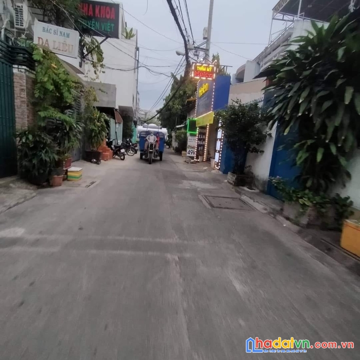 Nhà 3 tầng kiên cố - hẻm ngắn vài bước ra đường lớn - nguyễn văn săng - 34m2