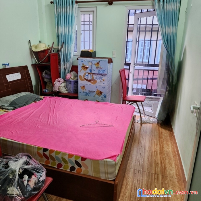 Bán gấp nhà hem5m phú thọ hòa tân phú  80m2 chỉ 5ty5