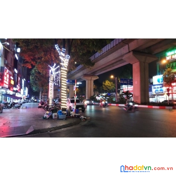 Mặt phố hoàng hoa thám, hà đông, 77m2x4t, mt5m, kinh doanh tuyệt đẹp, vừa tiền