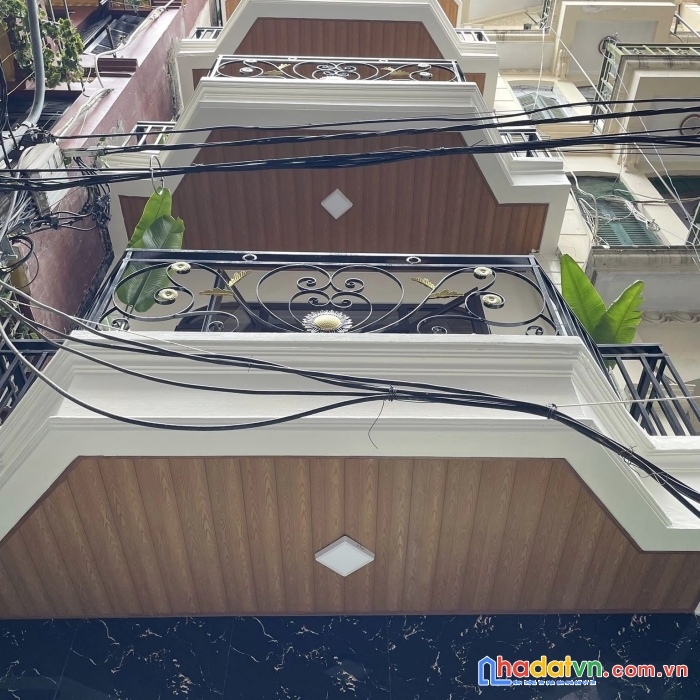 Bán nhà dân siêu chất khu cầu giấy!!! phân lô gara 7 chỗ, 2 thoáng, tặng nội thất 56m2, 5t, mt