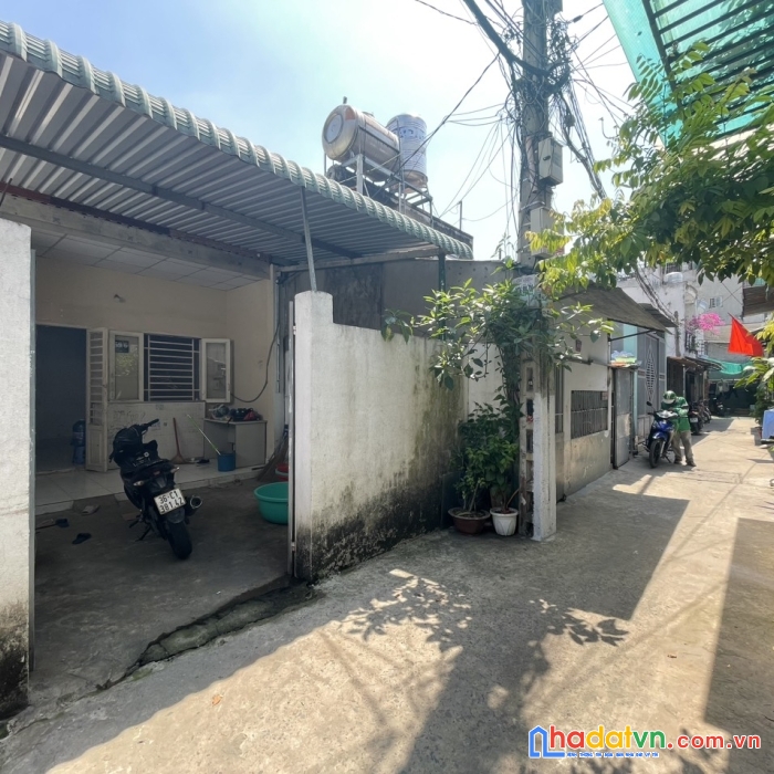 Sở hữu nhà 100m2, ngang 5m hiếm - gần chợ hạt điều quận 12 - chỉ hơn 3 tỷ. pháp lý chuẩn, không