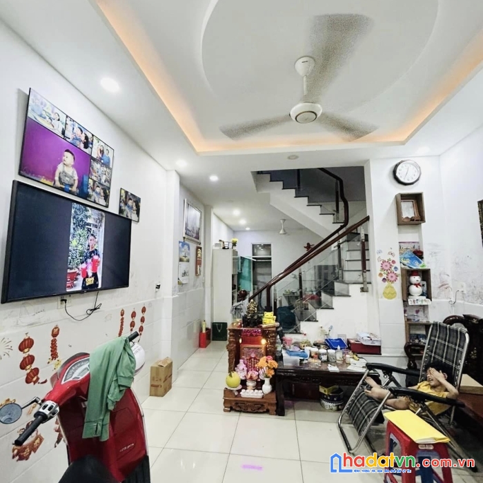 Bán nhà gò dầu, tân phú, 4 tầng,60m2,hẻm nhựa 6m thẳng , xe hơi tới nhà. chỉ 5 tỷ xxx.
