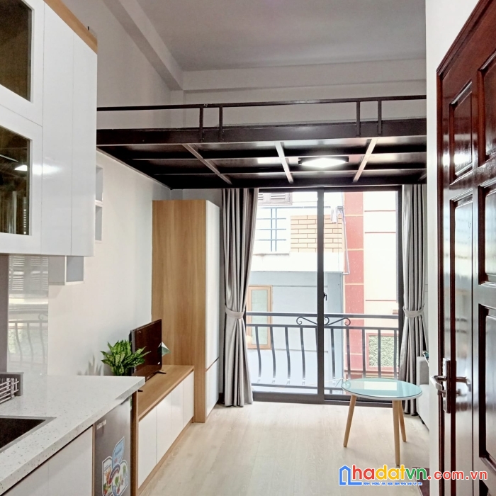 Bán gấp ccmn 7 tầng thang máy, 150m2, 35 phòng, giá chỉ 16.5 tỷ - thương lượng