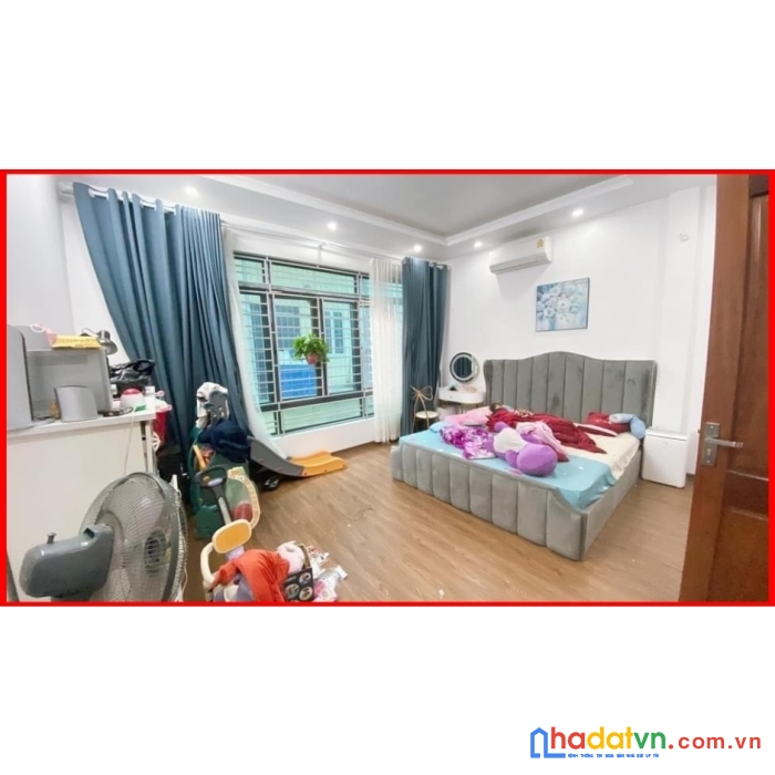 Kẹt quá bán gấp hoàng văn thái, khu phân lô đẹp, ô tô 10m, dt38m2 x 5tầng, mt4.8m, 3.7 tỷ.