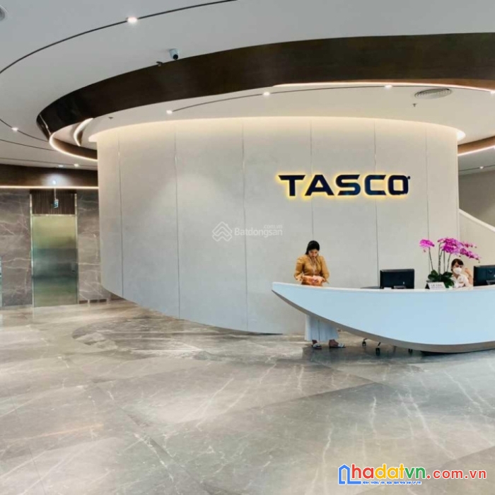 Sang nhượng văn phòng 1000m2 full nội thất tòa nhà ceo phạm hùng (có cắt nhỏ) từ 300k/m2