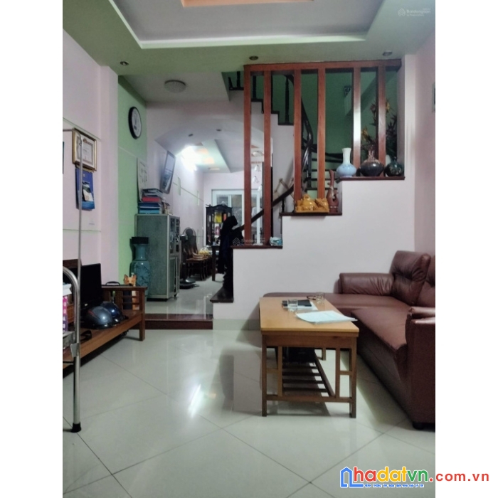 Bán nhà nguyễn khánh toàn, cầu giấy, ở ngay, gần phố 32m2, 5t, mt 4m, giá 3.95 tỷ