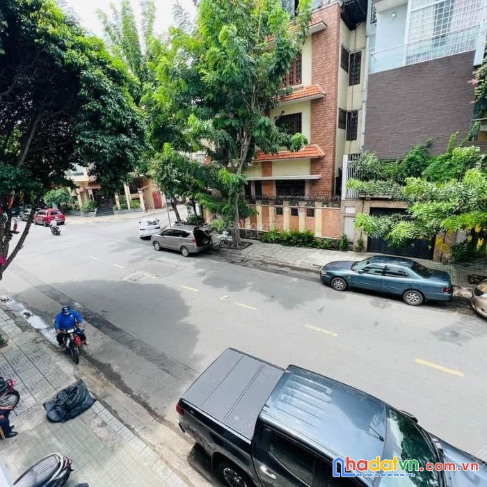 Siêu đẳng cấp! bán nhà mặt tiền kinh doanh đường hoa phượng, 128m2 (8mx16m), 5 tầng, chỉ 55 tỷ