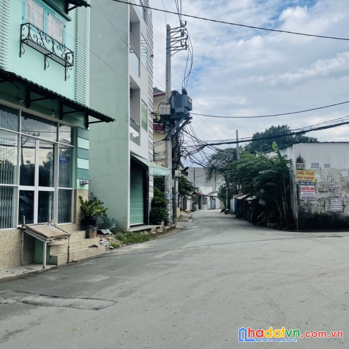 Bình tân chiến lược 60m2 hxh 2 tầng nhỉnh 4ty