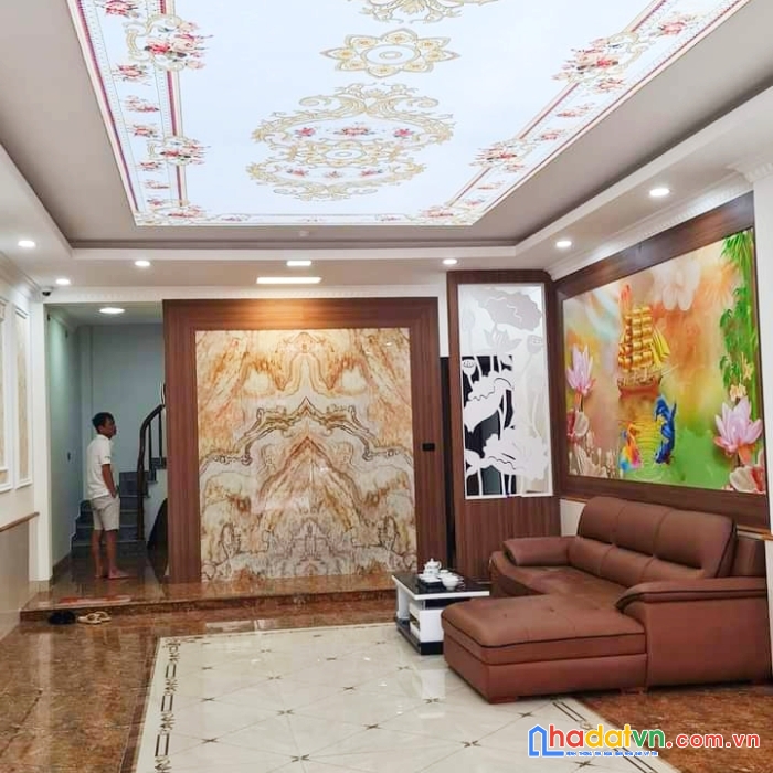 Bán nhà tây hồ, đường hoàng hoa thám, tòa văn phòng 7 tầng thang máy 135m2