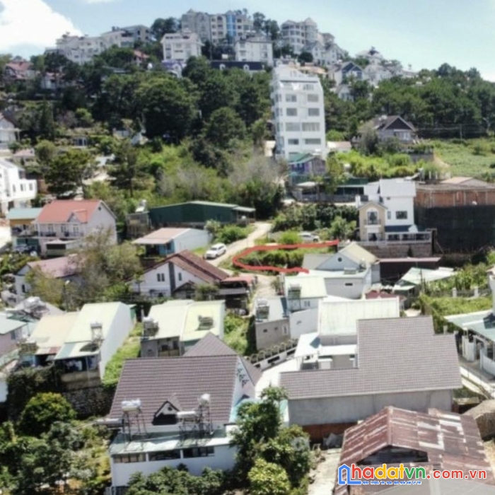 Bán đất 3 mặt tiền hẻm nam hồ p11 đà lạt