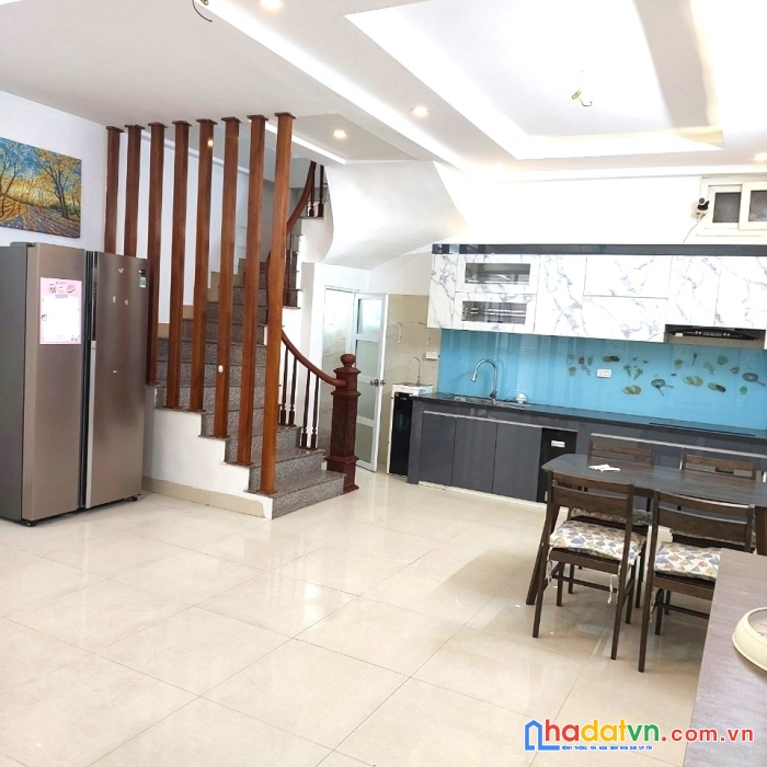 Bán nhà nam từ liêm, 3n,50m, nhỉnh 4 tỷ, nhà mới, gần otô, sân vđqg