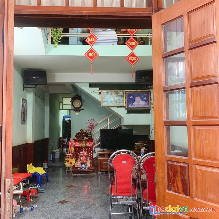 .nhà lê đình lý hải châu 50m ô tô đậu 53m2, 2 tầng, sạch sẽ