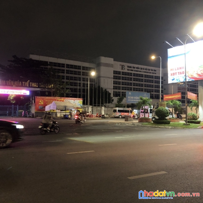 Ôtô thông - 5 tầng btct - có 6 phòng - trường chinh - tân bình