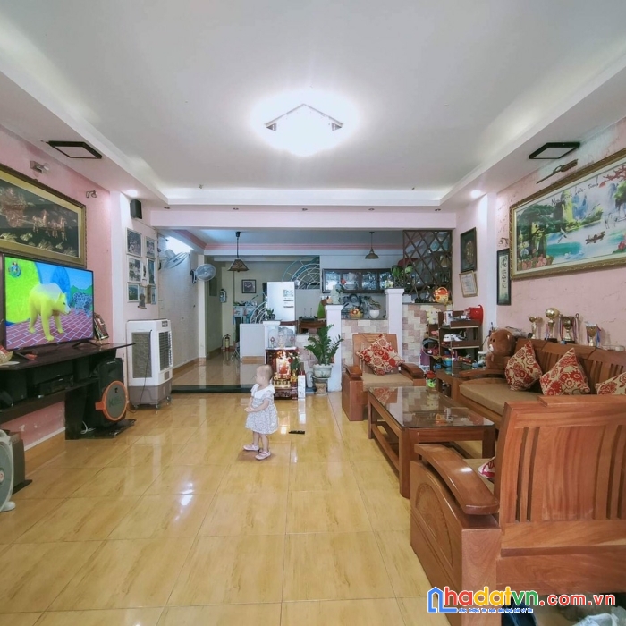 Bán gấp nhà 3 tầng, lê duy lương, hòa thọ, cẩm lệ, đn, 105m2 chỉ 4 tỷ hơn