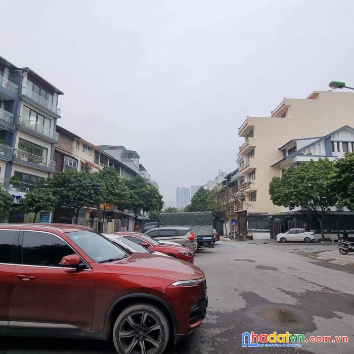 Bán nhà vườn tổng cục v tân triều, thanh trì, lô góc kinh doanh, 100mx4t giá 16 tỷ