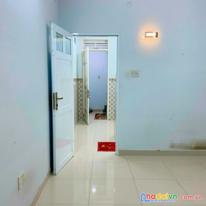 Quận 3, hxh nguyễn thiện thuật, 6 tầng, cho thuê 20 triệu