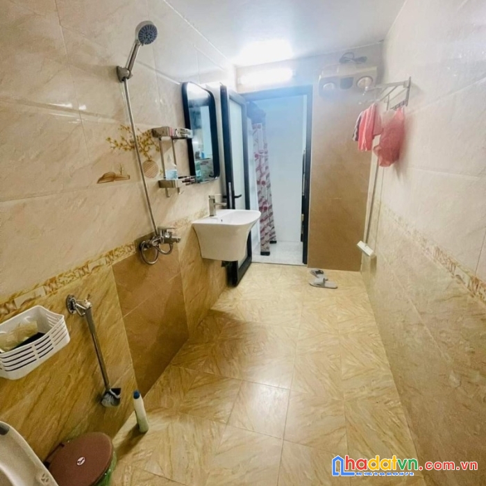 Bán nhà dương văn bé hai bà trưng 40m2 x 2 tầng, mt 3.3m giá 5.2 tỷ