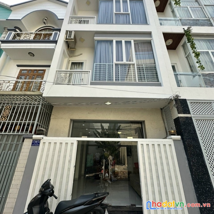 Bán nhà thị trấn nhà bè - sổ hồng riêng đường huỳnh tấn phát.