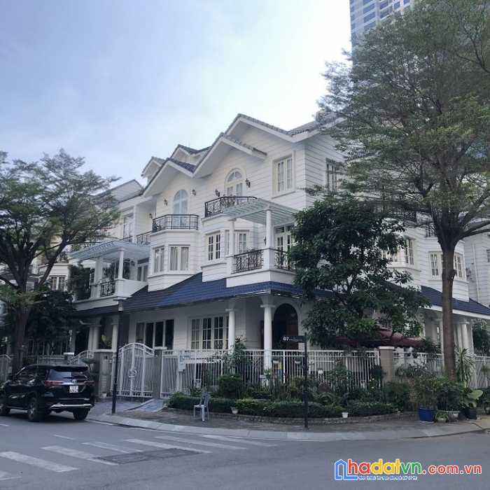 Bán biệt thự 2 mt thảo điền khu compound chỉ 28 tỷ