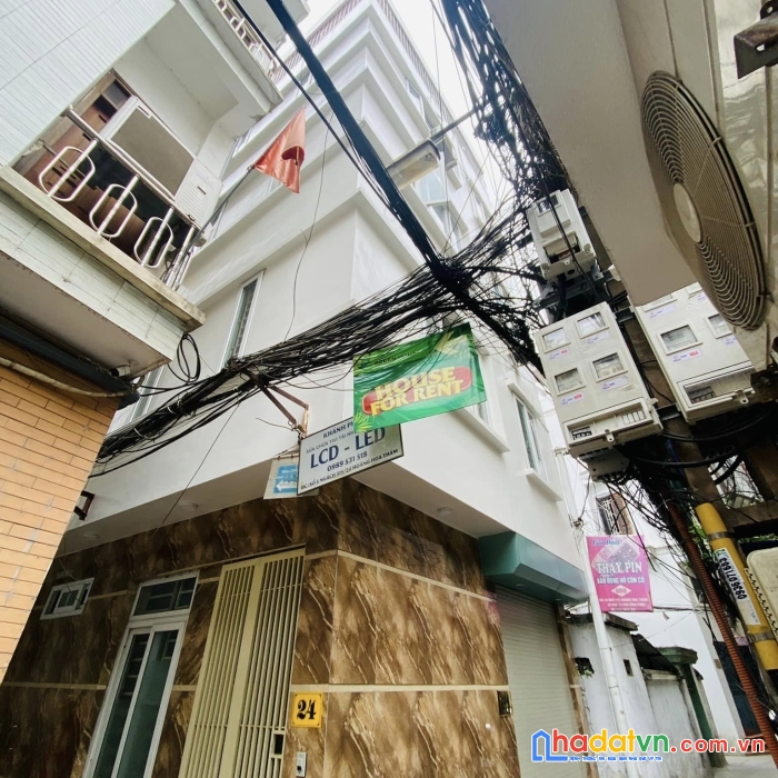 Bán nhà hoàng hoa thám, lô góc, ngõ thông kd 46m2x5t, 6.9 tỷ