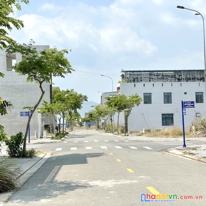 Nhà 1 lầu, st, 5pn, đường cao bá phát - tp. bà rịa - giá: 4.7 tỷ (tl)