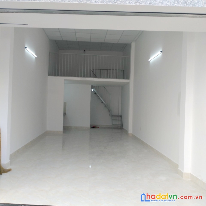 Nhà bán hxh đường nhựa 5,5m âu dương lân, p3q8 giá: 4,89 tỷ tl