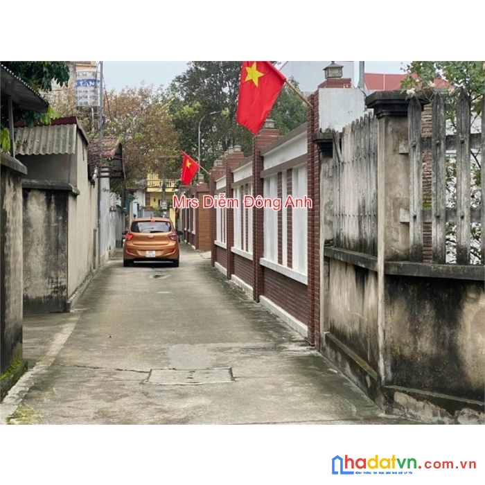 Nhỉnh 2 tỷ, mrs diễm cần bán 63,2m đất trung tâm xóm trong, uy nỗ, đông anh.