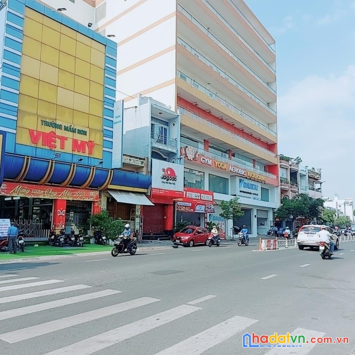 Bán nhà mặt tiền tân quý -  gò dầu, aeon maill, 4x20m, 4 tầng, 5pn, 16.4 tỷ (tl)