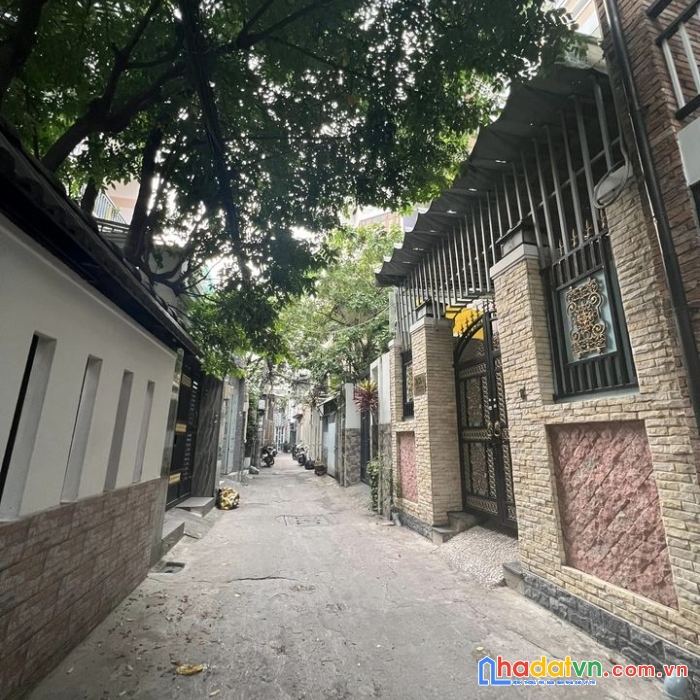 Nguyễn sĩ sách phường 15 tân bình 42m2 4 x10.5 giá 3,65 tỷ.