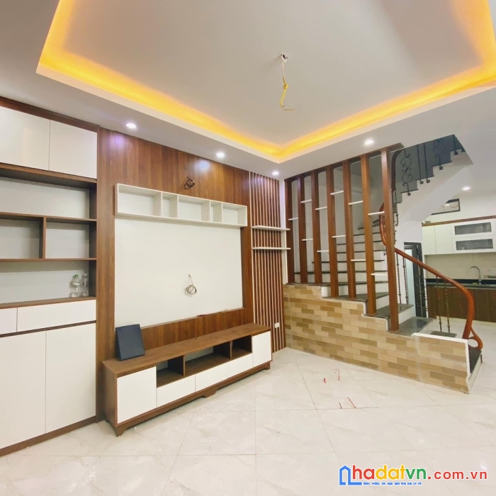 Bán nhà ngõ 79 cầu giấy 4 tầng, 32m, 4 ngủ. giá nhỉnh 3 tỷ.