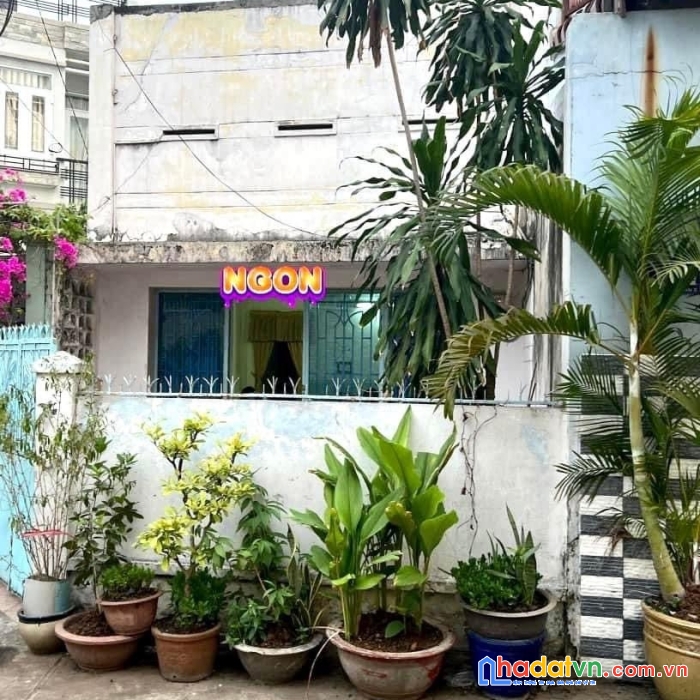 Bán gấp nhà hẻm 6m khu phố ẩm thực q6