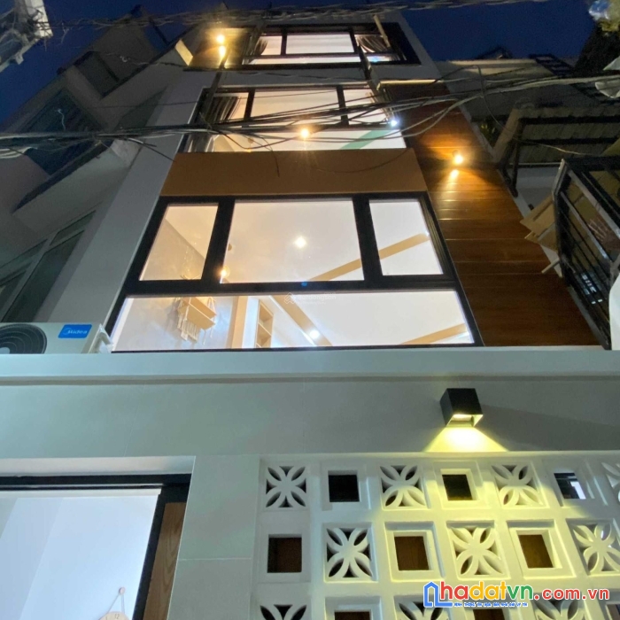 Căn duy nhất ở phân khúc nhà xây dựng mới 5 tầng giá chỉ 4.42 tỷ