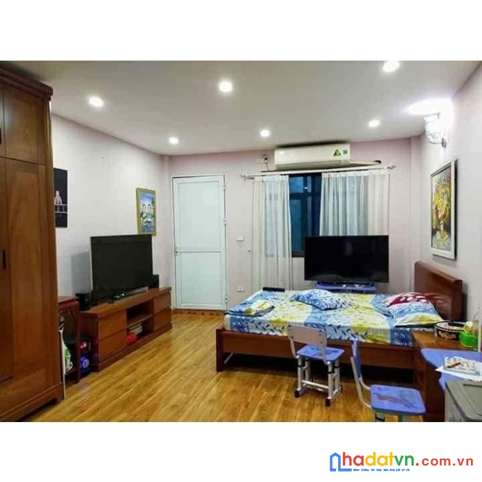 Bán nhà phố lê hồng phong, hà đông, 50m2x4t, 4pn, gần phố, ở ngay giá 4 tỷ