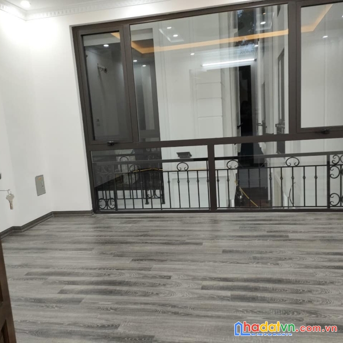 Cực hot, bán nhà phúc diễn, bắc từ liêm 40m 5t ô tô vào nhà 5,x tỷ