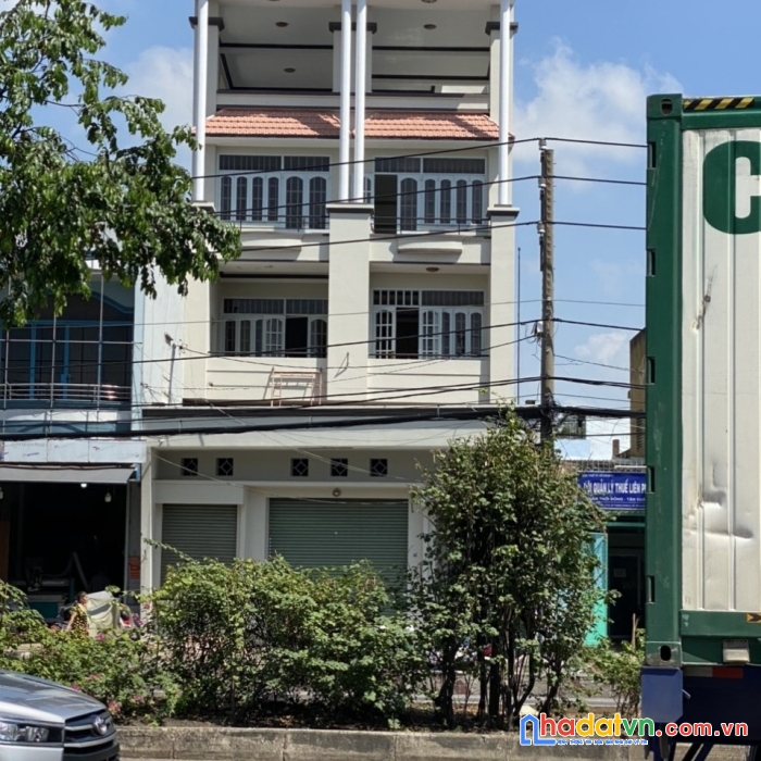 Bán nhà mt ngã tư trung chánh, 9x32 nở hậu. 5 tầng- 24.5 tỷ