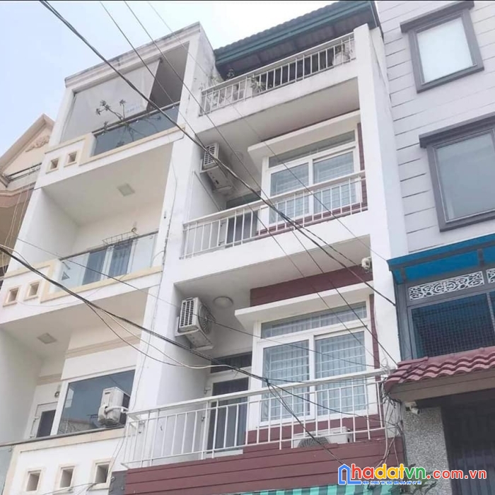 Mặt tiền hẻm 8m - vị trí vô đối - kinh doanh mọi ngành nghề - sổ vuông đẹp