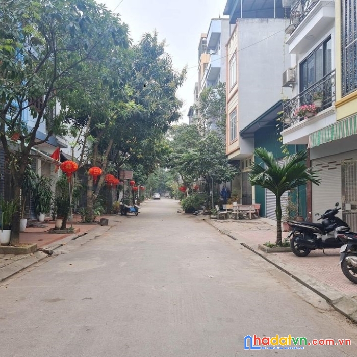 Bán đất phân lô hàng bè, kiến hưng, hà đông, 50m2, mt4m, ô tô vỉa hè nhỉnh 5 tỷ