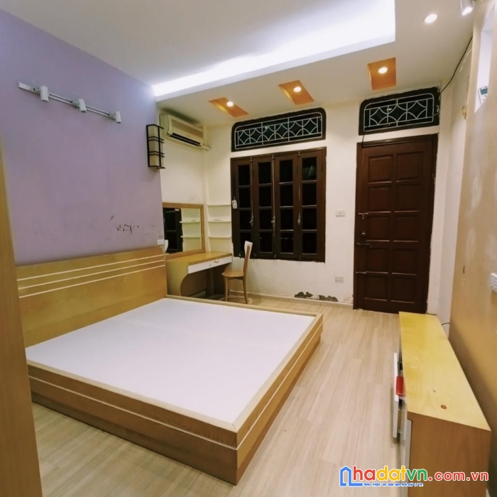 Bán nhà tân mai, hoàng mai, 60m, 4 tầng, phân lô ô tô vào nhà, lô góc, kinh doanh, an sinh đỉnh